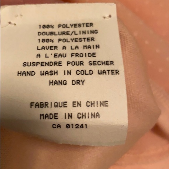 Beautiful dress bought from Simons. - Picture 7 of 7